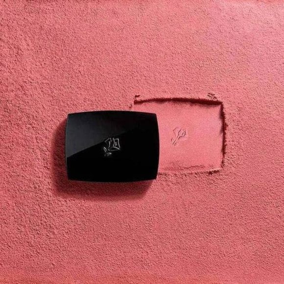 BLUSH SUBTIL POWDER BLUSH --in shade  BLUSHING TRESOR--05.1g/0.18oz - Picture 2 of 2